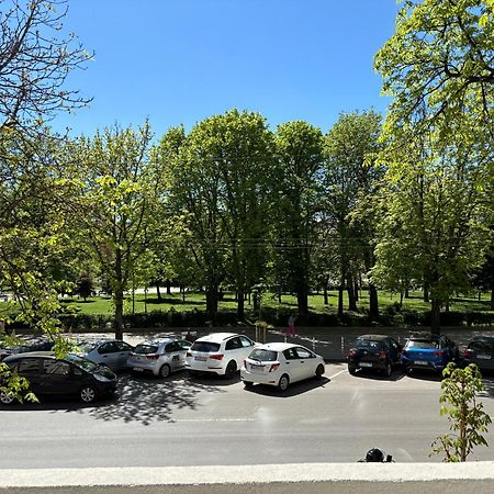 Garden View Top Center Apart Sofia Bagian luar foto